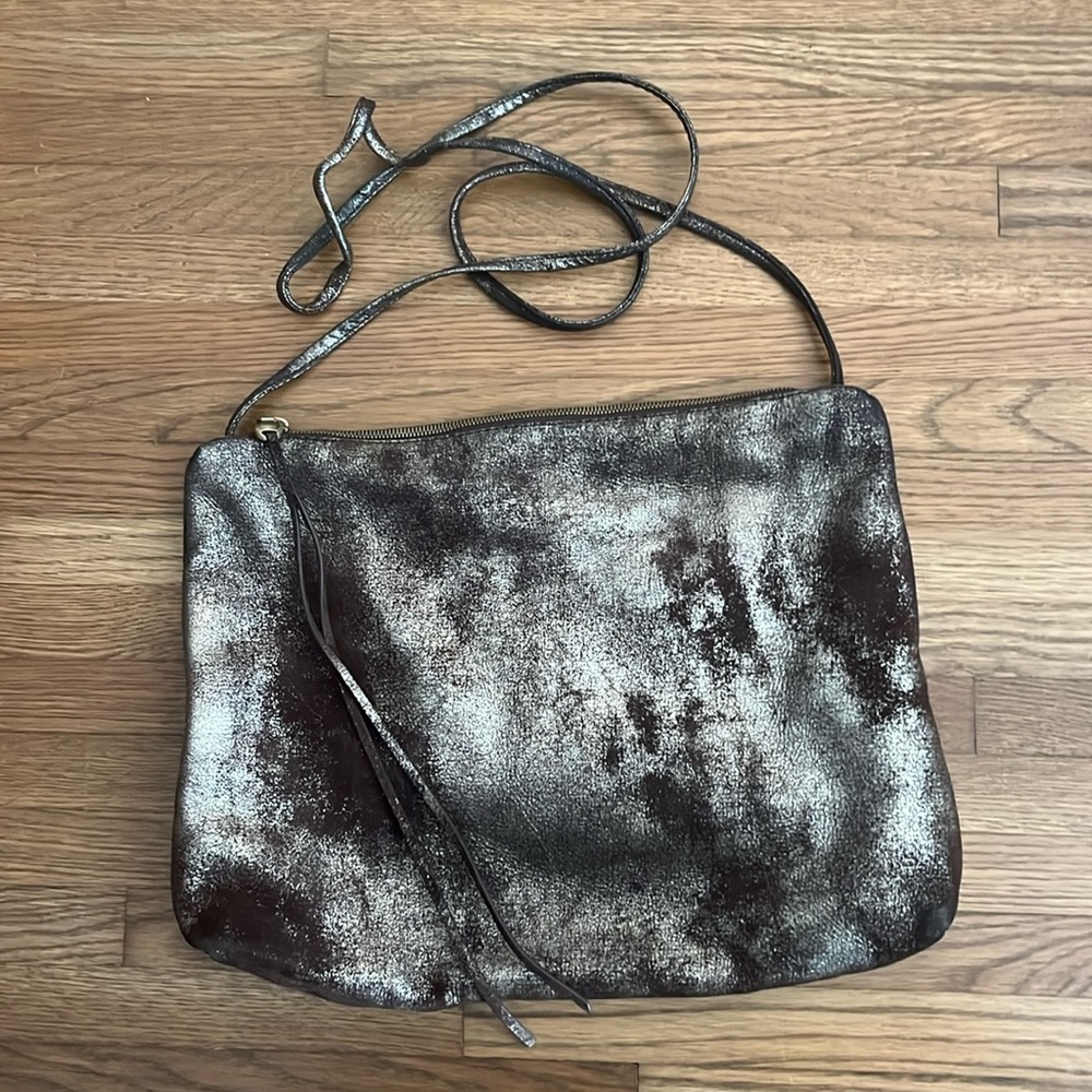 Hobo cross body silver/brown purse
